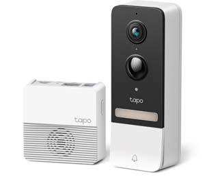 Tapo D230S1 smart doorbell with matching chime unit, black and white design, displayed on a white background.